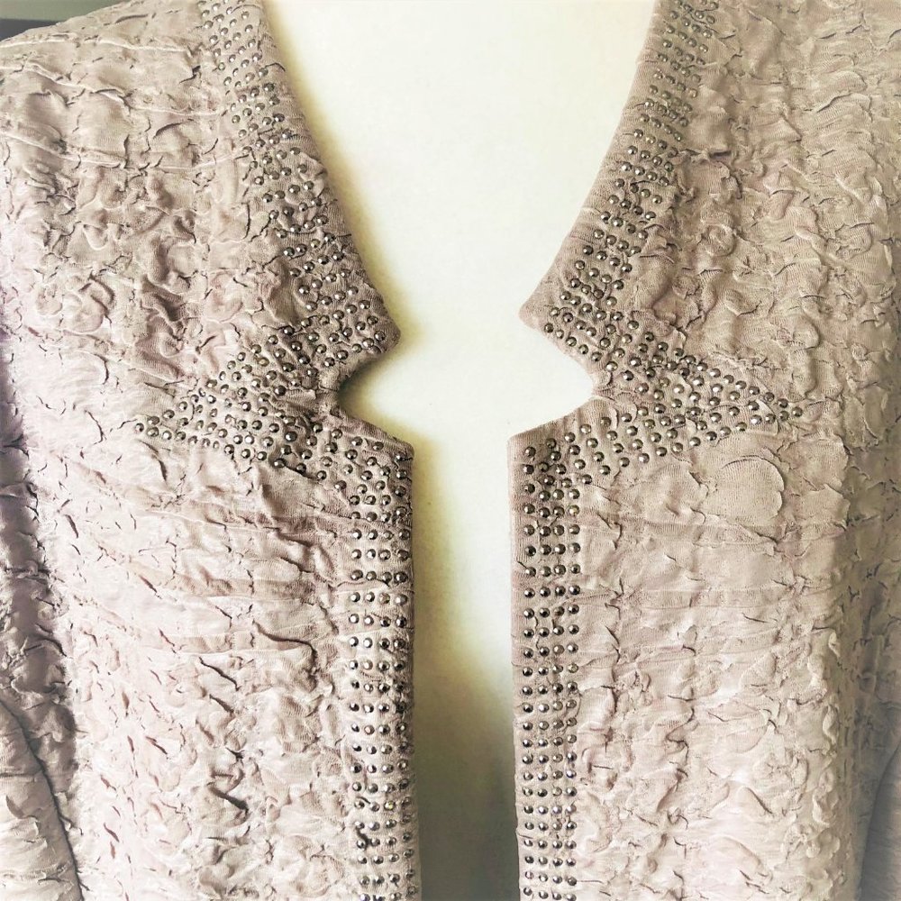 Frank Lyman Design Elegant Beige Silver Embellished Jacket Made in Canada Sz 20
